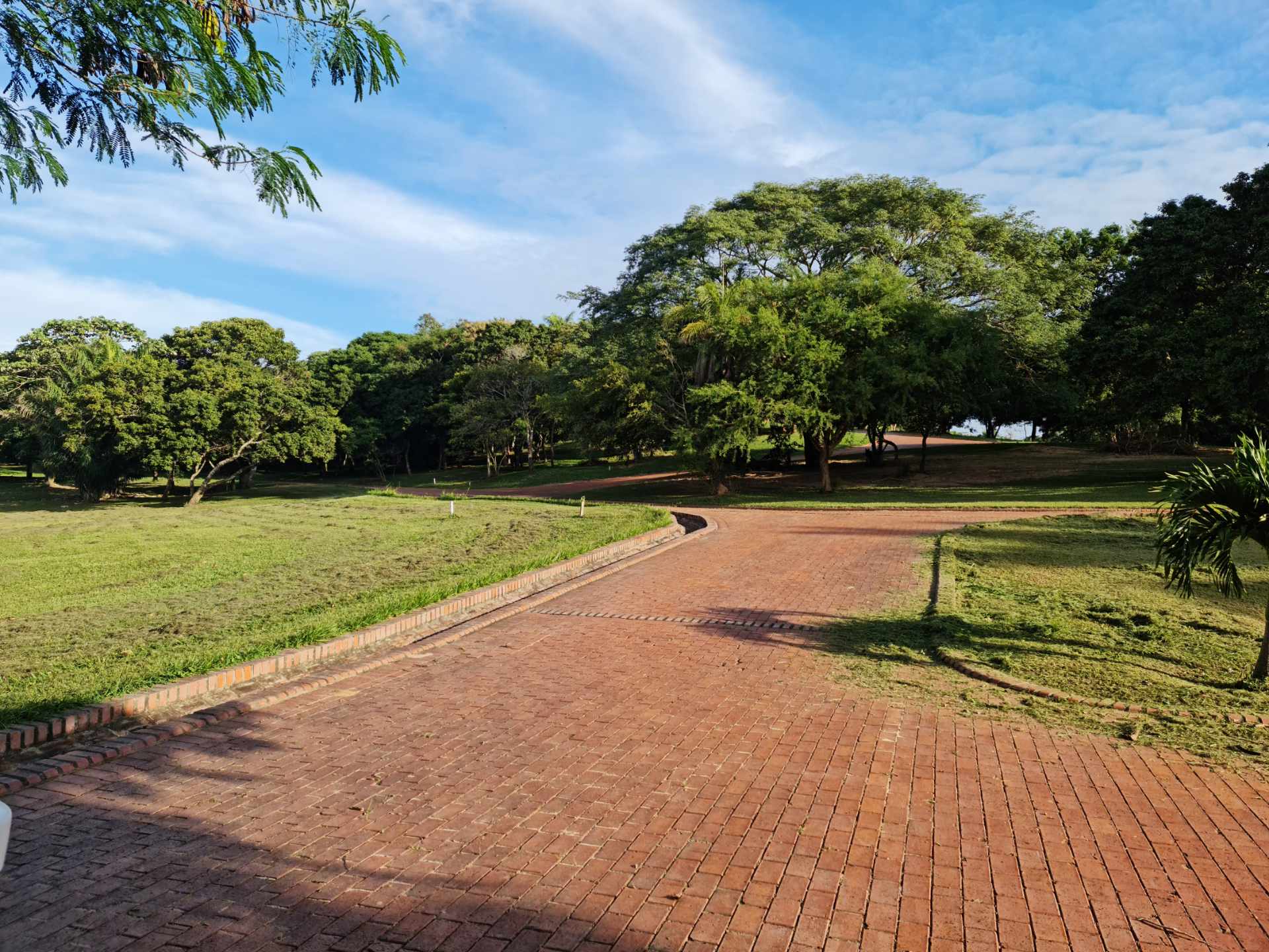 Terreno en Urubó en Santa Cruz de la Sierra    Foto 4