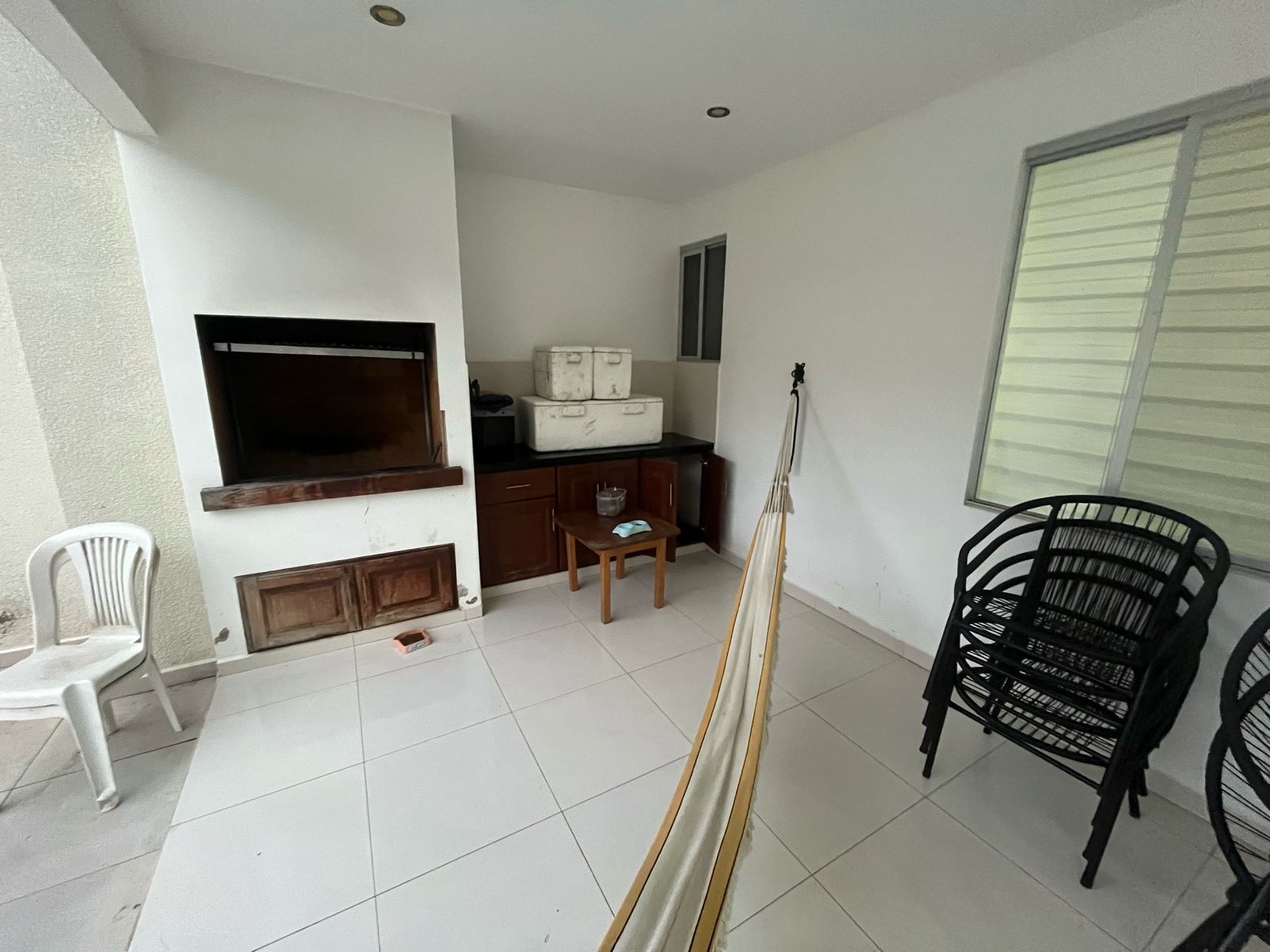 Casa en VentaZONA NORTE Y AV. BENI. 4TO ANILLO! 4 dormitorios 4 baños 3 parqueos Foto 2