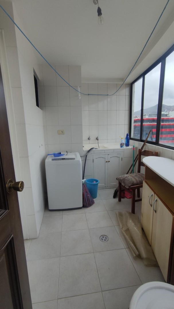 Departamento en AlquilerBONITO DEPARTAMENTO AMOBLADO EN ALQUILER – CALACOTO, AV. BALLIVIÁN 2 dormitorios 2 baños  Foto 8