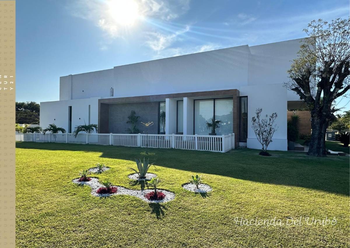 Casa en Urubó en Santa Cruz de la Sierra 3 dormitorios 6 baños 4 parqueos Foto 3