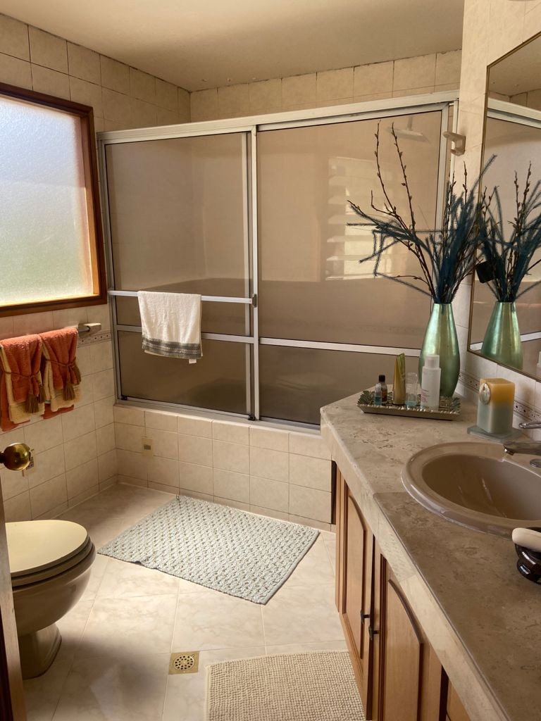 Casa en AlquilerACHUMANI CALLE 17 LINDA CASA EN ALQUILER  3 dormitorios 4 baños 1 parqueos Foto 6