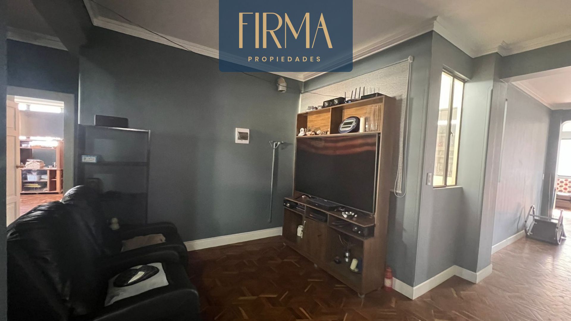 Departamento en AnticréticoPENTHOUSE EN ANTICRETICO EN MIRAFLORES 4 dormitorios 4 baños 2 parqueos Foto 1