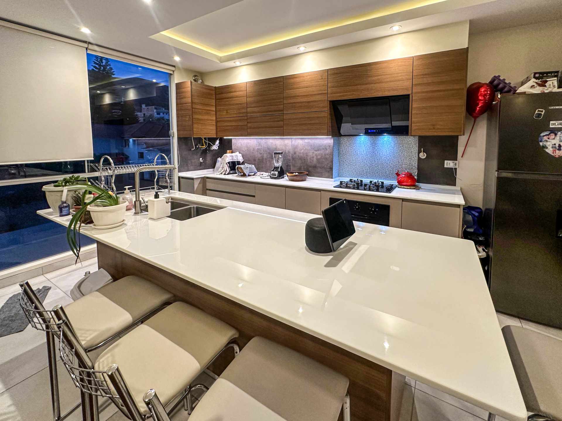 Departamento Edif. Jardines de Aranjuez, A. Quijarro (A 1 Cuadra del parque Fidel Anze). Foto 4