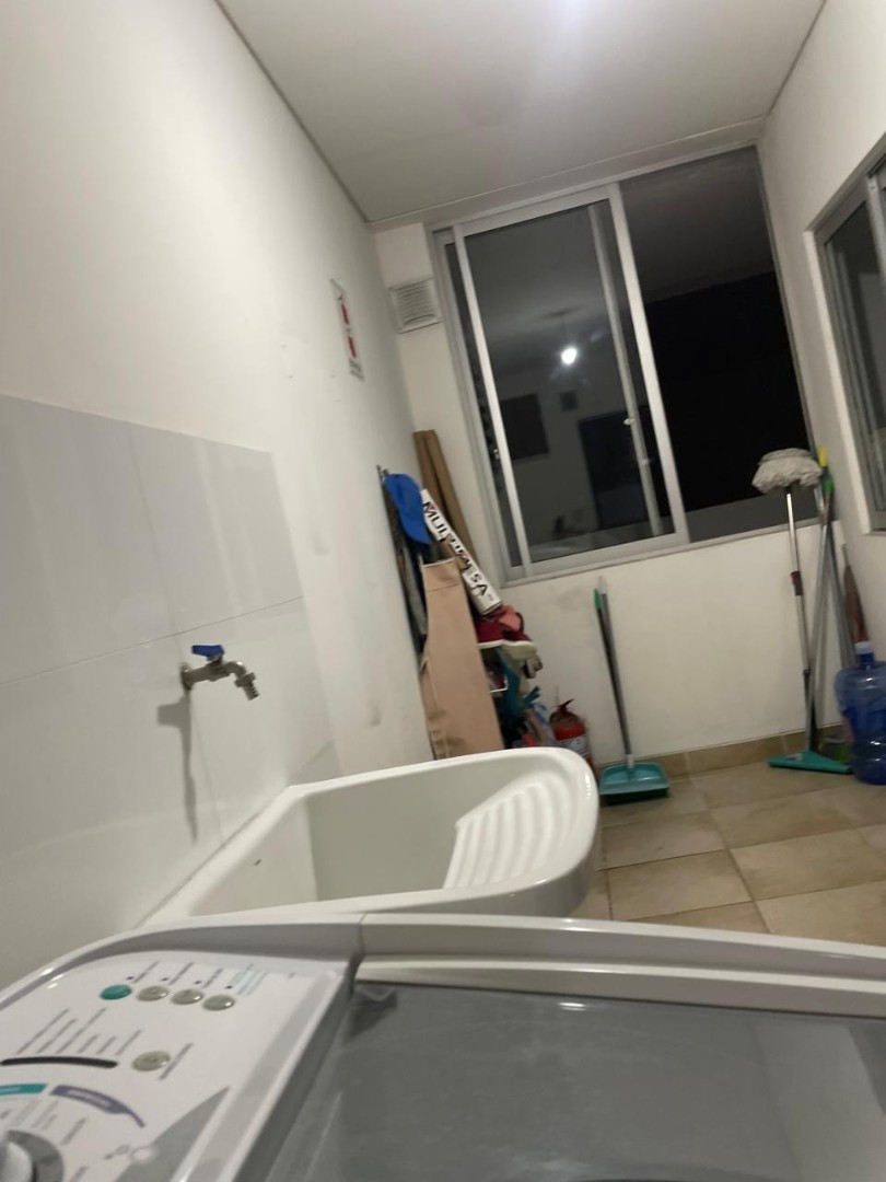 Departamento en AlquilerCalle Cochabamba, casi esquina Irala 2 dormitorios 3 baños 1 parqueos Foto 22