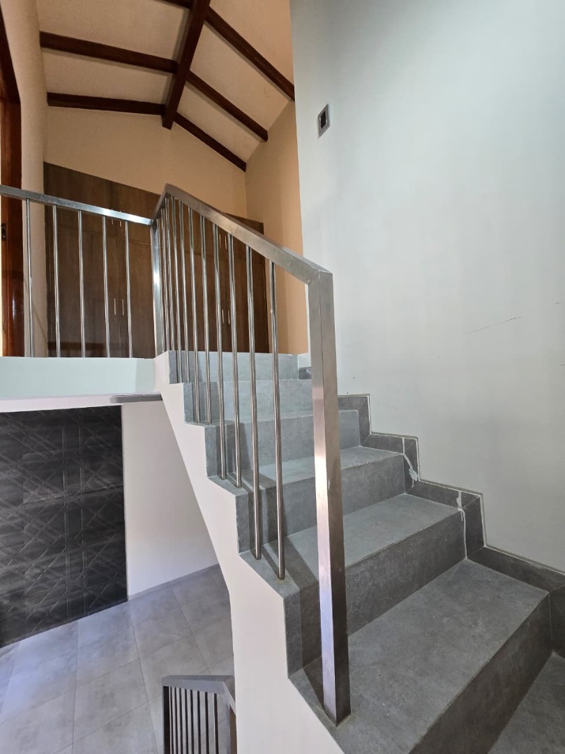 Departamento Casa en Alquiler – Zona Estratégica (Entre 4° y 5° Anillo, Av. Banzer, Plan 12 Hamacas) Foto 8