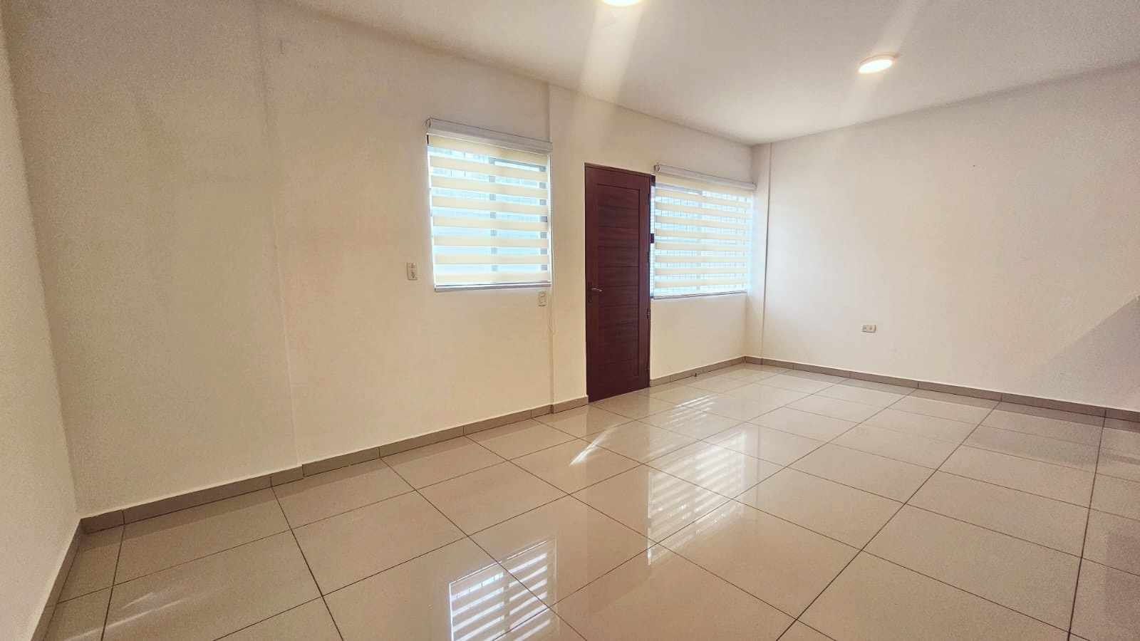 En Alquiler a $us 500 Foto 10