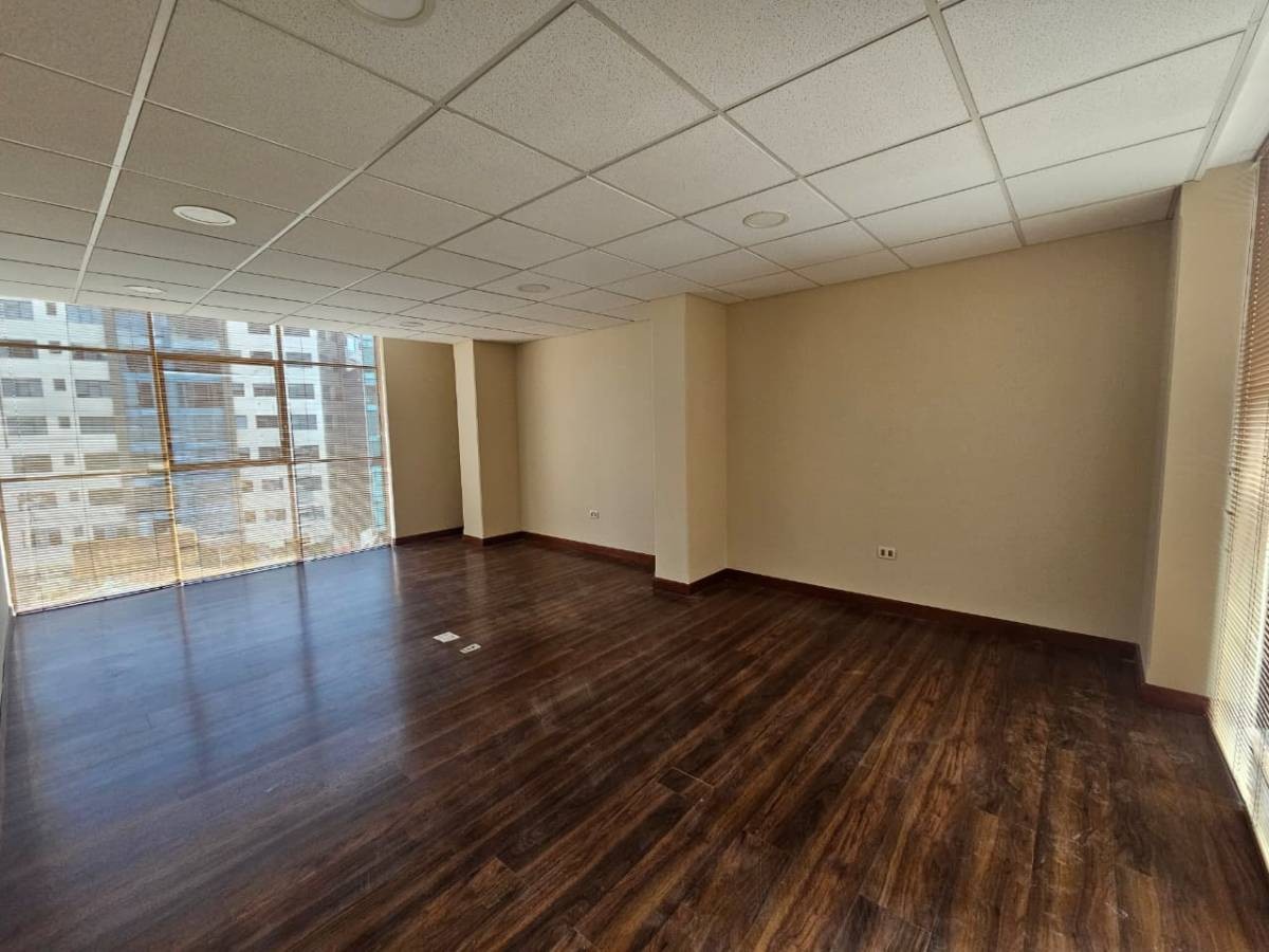 Edificio en San Miguel en La Paz 36 dormitorios 21 baños 7 parqueos Foto 24