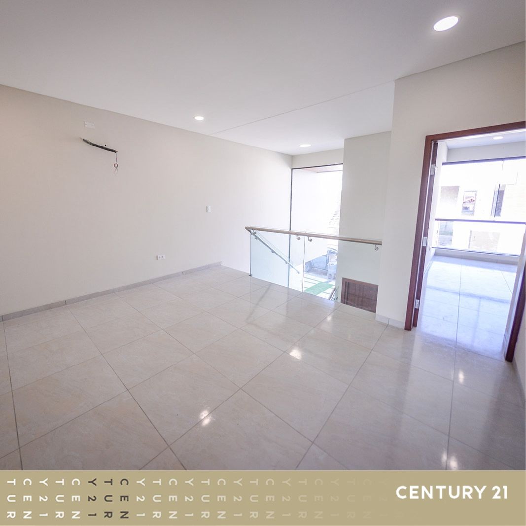 Casa en Venta5 min. del puente Villa Bonita Urubo, Casas en venta en Condominio  Foto 9