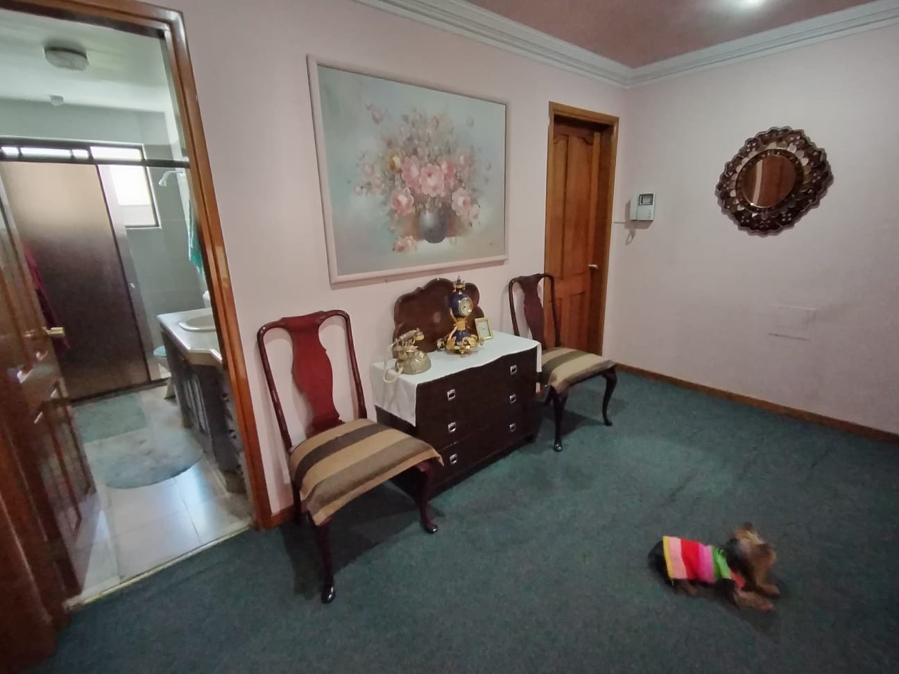 Casa en AlquilerAvenida Julio Mendez No 10 esquina calle 11 meseta de Achumani Foto 23