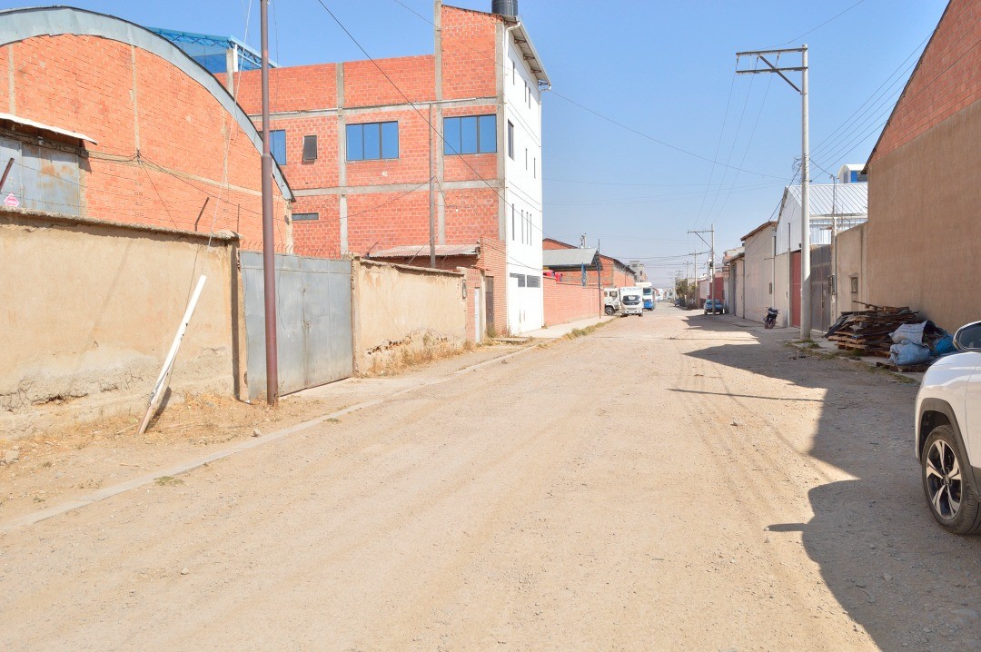 Galpón <b>GALPONES EN VENTA, EL ALTO, VILLA BOLÍVAR YKK.</b> Foto 4