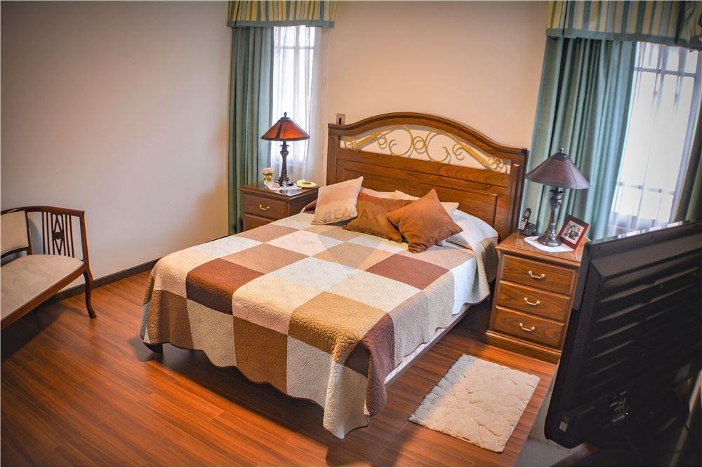 En Venta a $us 196,000 Foto 12