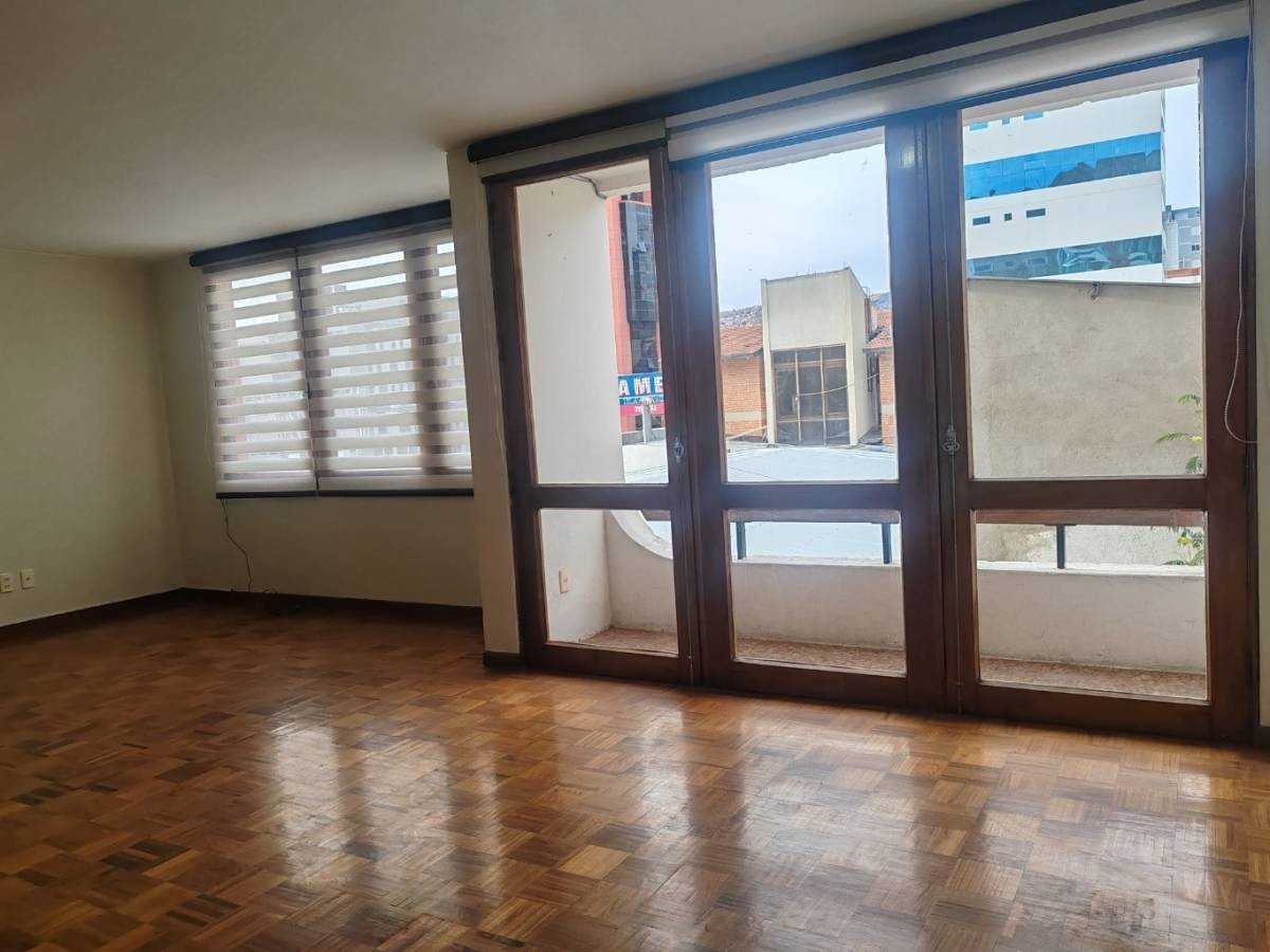 En Alquiler a Bs 4,250 Foto 10