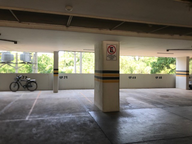 Departamento en AlquilerTorres Solaris, entre Avenidas Piraí & Roca y Coronado, próximo al 4to. Anillo.  2 dormitorios 2 baños 1 parqueos Foto 2