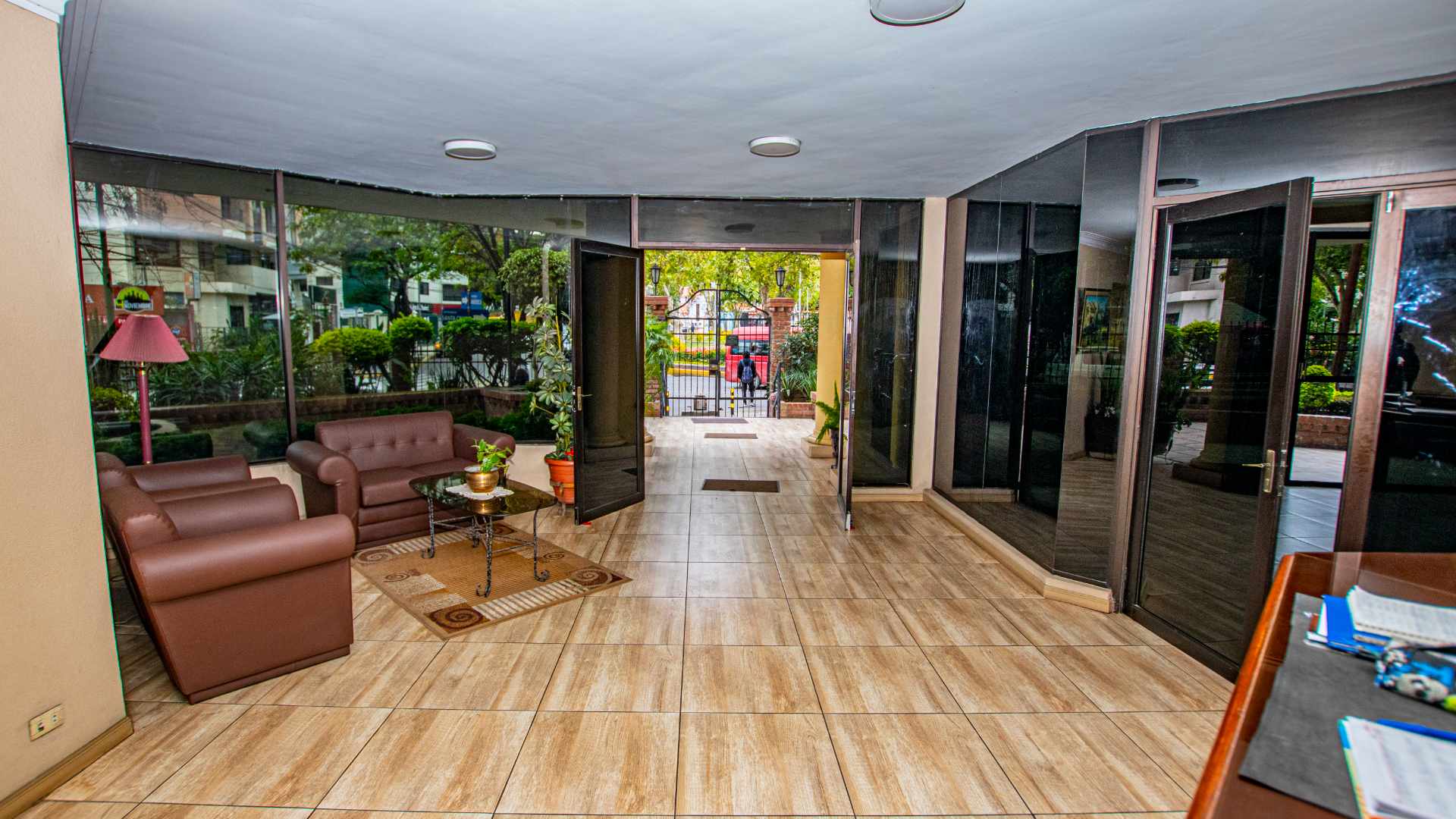 Departamento en AlquilerAv. Santa Cruz esq. Av. América Foto 14