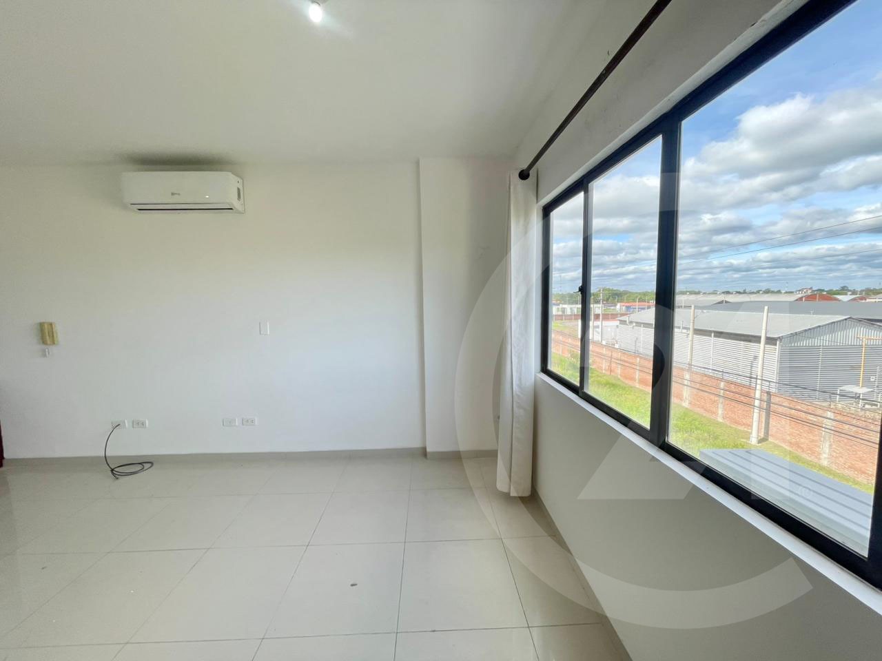 En Alquiler a Bs 1,800 Foto 8