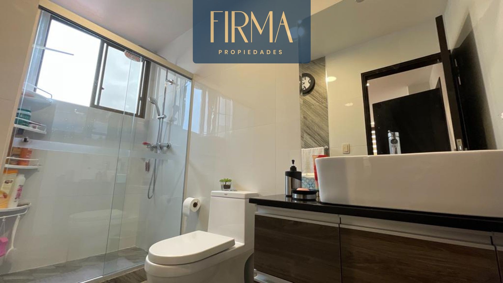 En Alquiler a $us 1,500 Foto 13