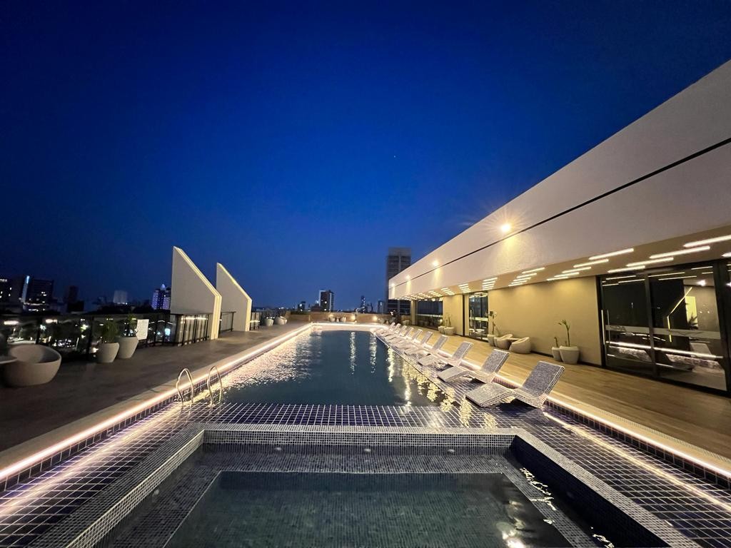 Departamento en Equipetrol en Santa Cruz de la Sierra 1 dormitorios 1 baños  Foto 5