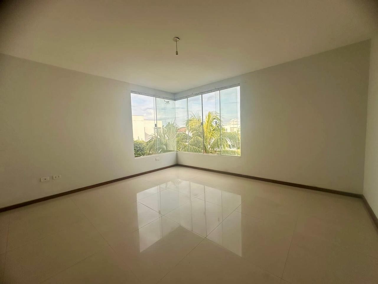 En Venta a $us 246,803 Foto 8