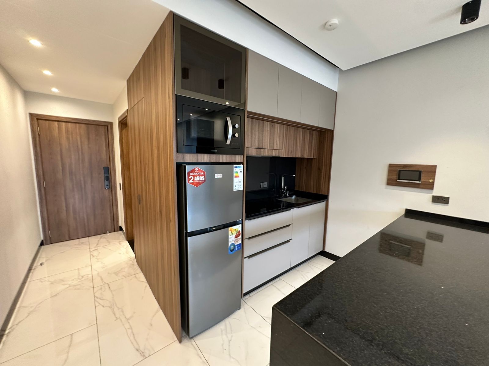 Departamento en Equipetrol en Santa Cruz de la Sierra 1 dormitorios 1 baños  Foto 6