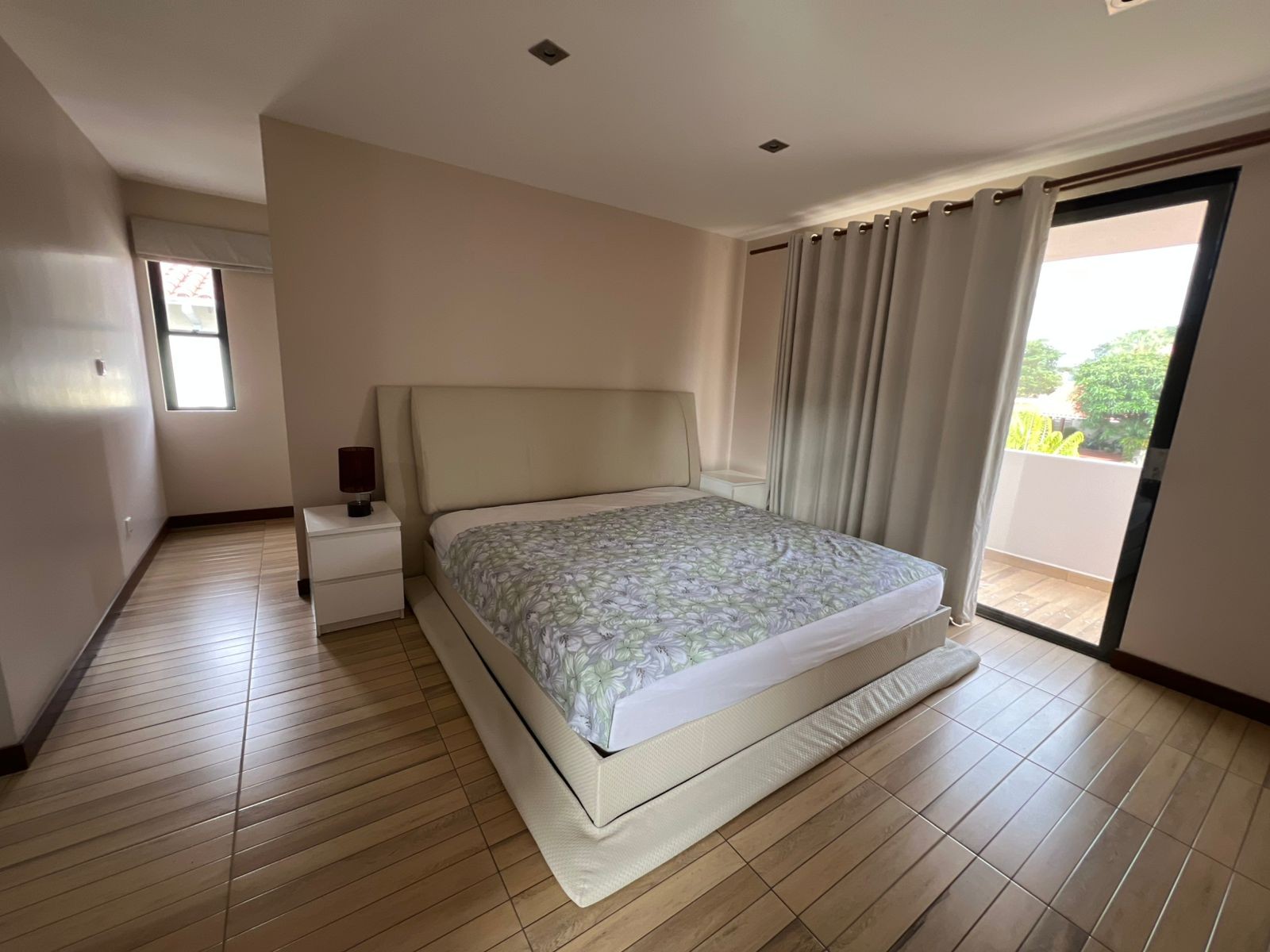Casa en AlquilerCONDOMINIO JARDINES DEL URUBO I Foto 10