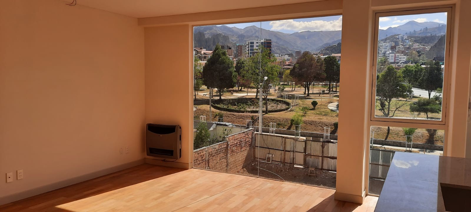 Departamento en Achumani en La Paz 2 dormitorios 2 baños 1 parqueos Foto 4