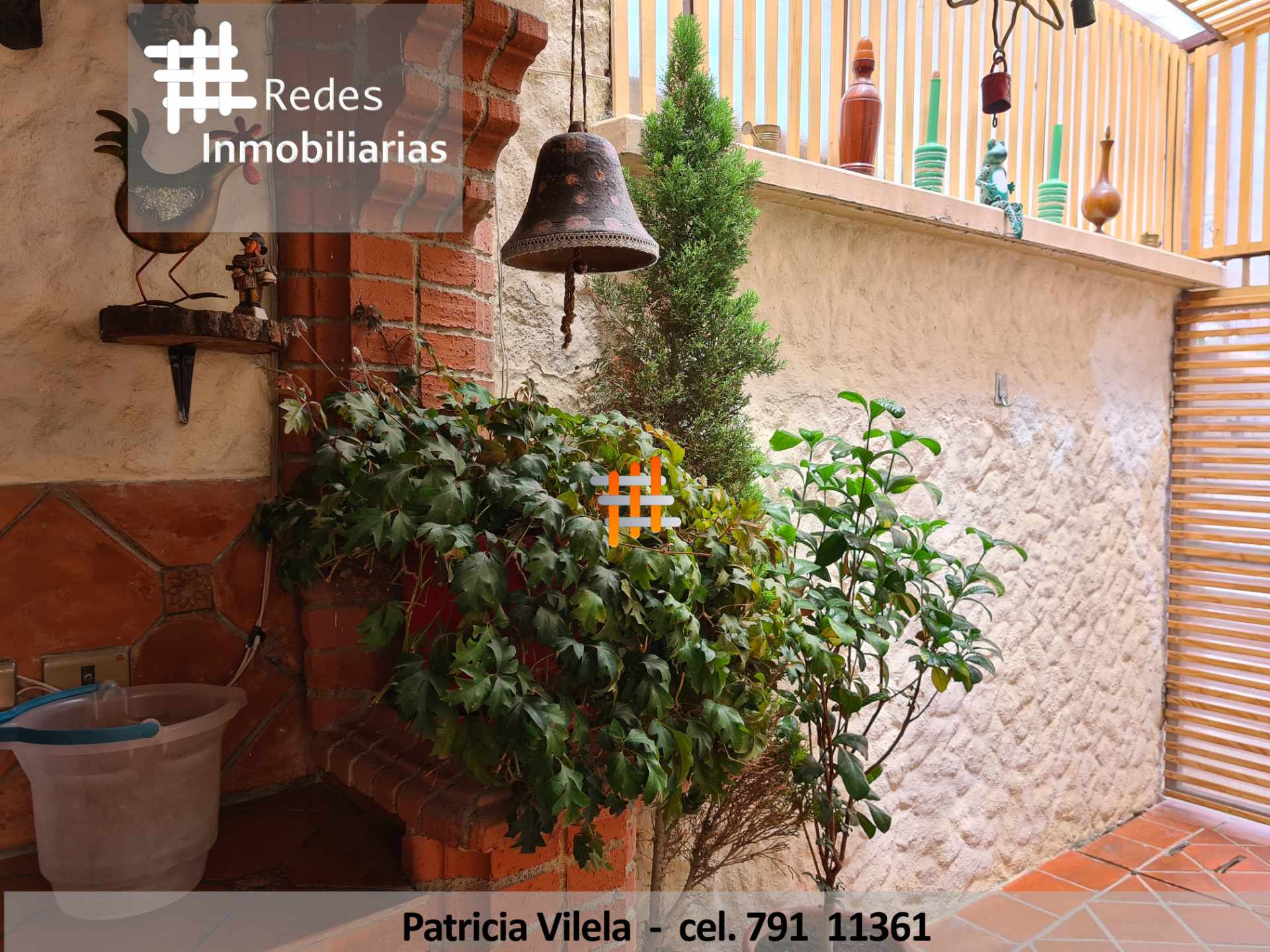 Casa en VentaPRECIOSA RECIDENCIA EN AUQUISAMAÑA 2 MINUTOS CALACOTO  Foto 2