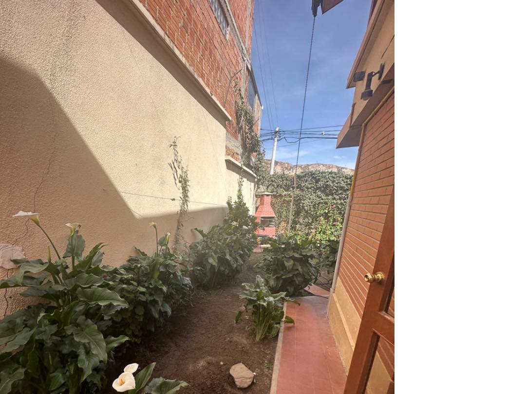 Casa en AlquilerEntrada de cota cota  Foto 9