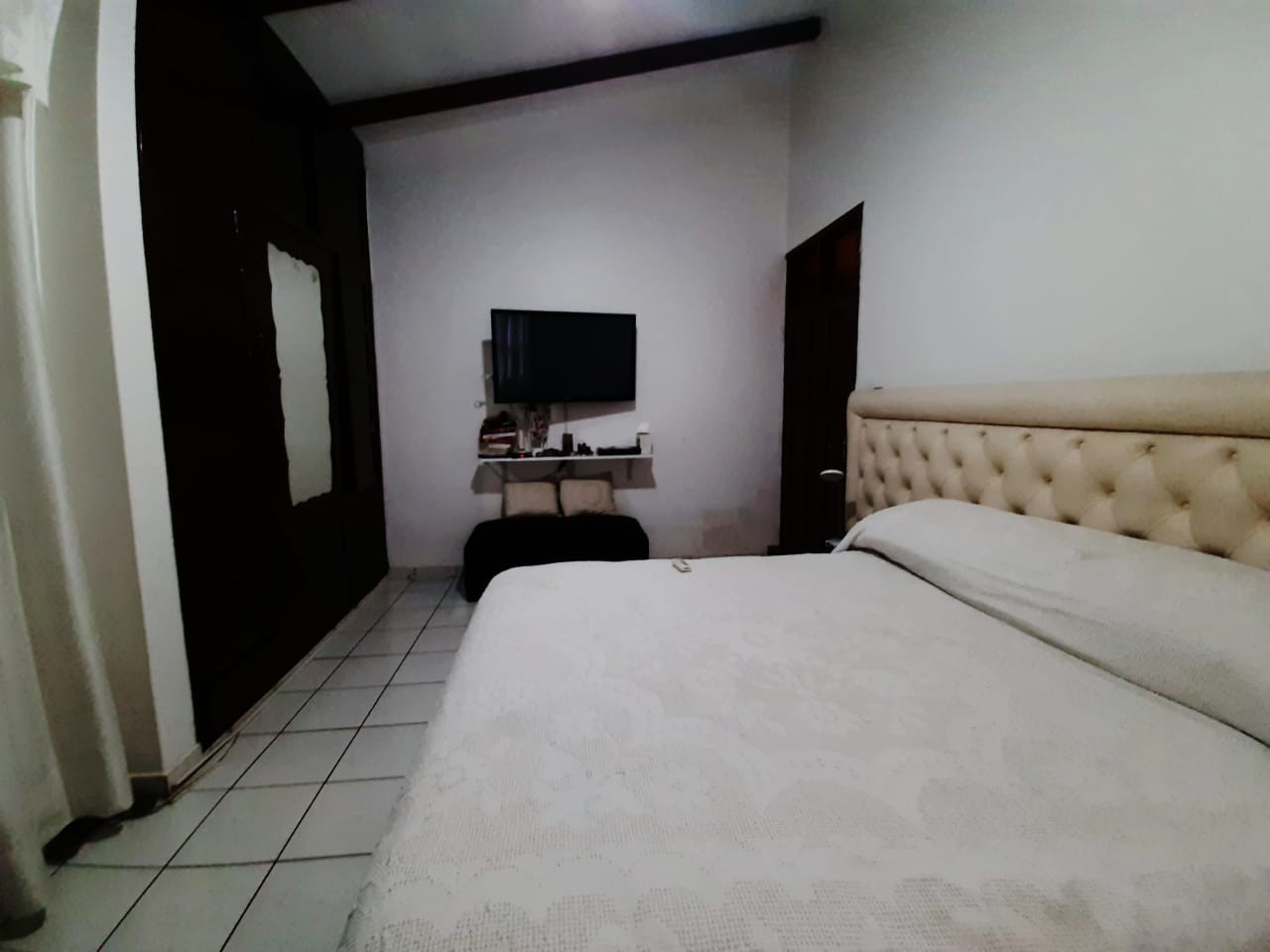 Casa en VentaAV PARAGUA 4TO ANILLO 5 dormitorios 3 baños 3 parqueos Foto 12