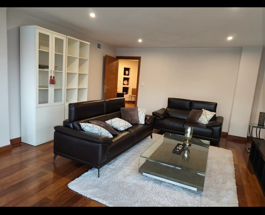 Departamento en Calacoto en La Paz 3 dormitorios 5 baños 1 parqueos Foto 7