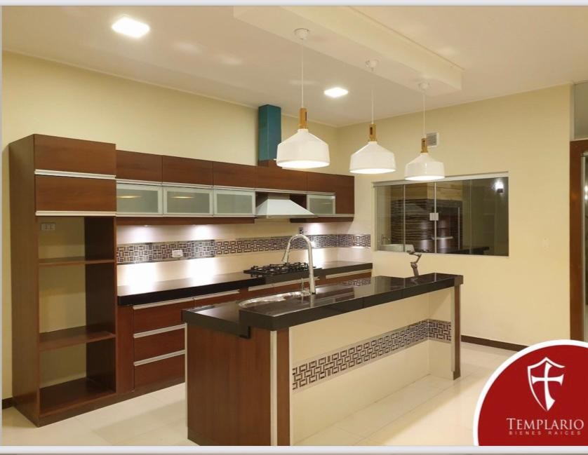 Casa Av. Beni 8vo Anillo - Zona Norte Foto 3