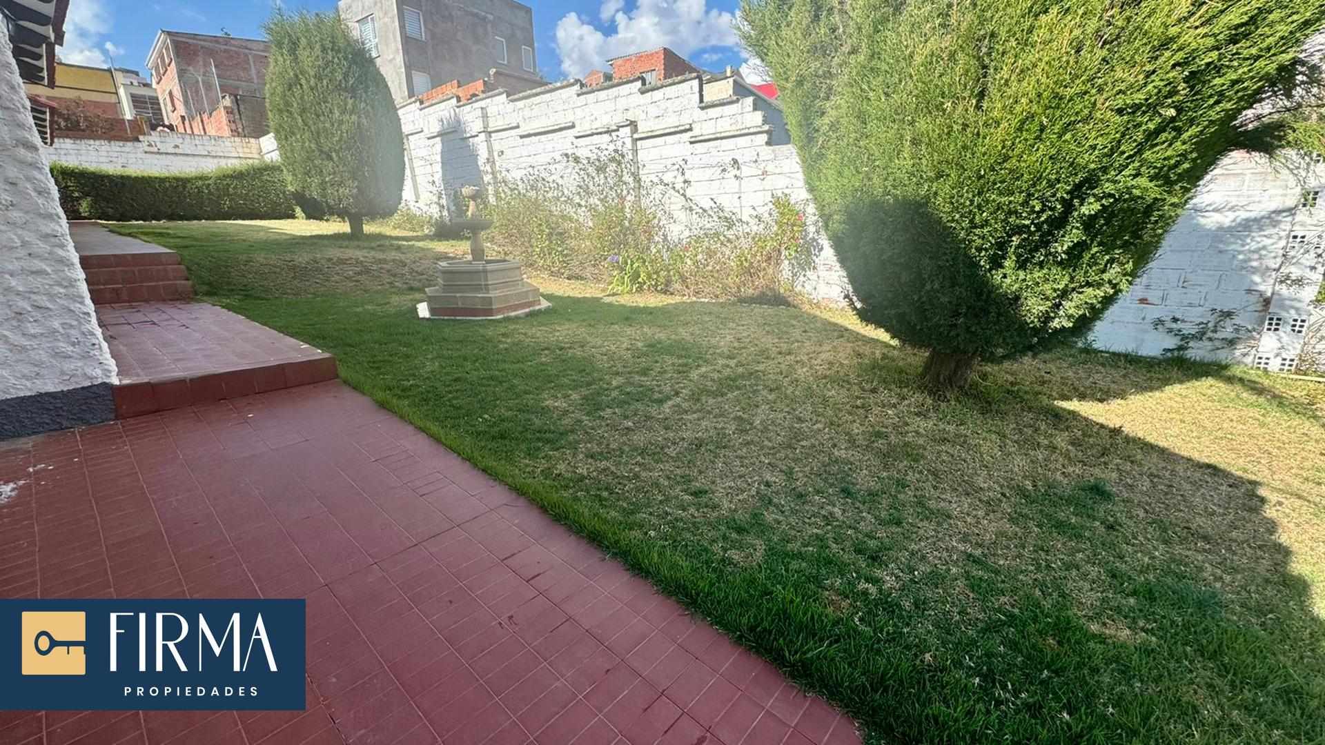 Casa en Cota Cota en La Paz 3 dormitorios 3 baños 2 parqueos Foto 5