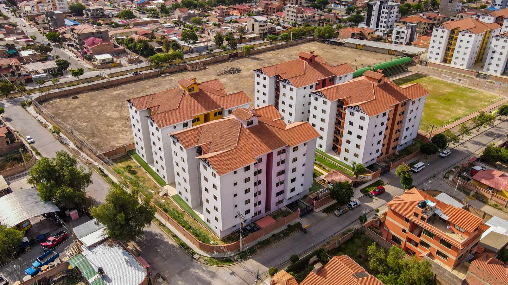 Departamento en VentaCondominio Juan Pablo II Fase I, Inmediaciones Av. D´orbigny y Segunda Km 4 A Quillacollo 3 dormitorios 3 baños 1 parqueos Foto 15