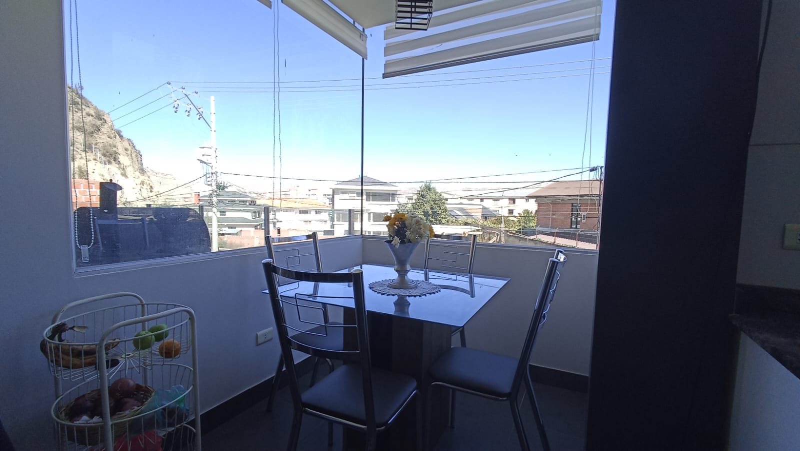 Casa en VentaAchumani 4 dormitorios 4 baños 2 parqueos Foto 4