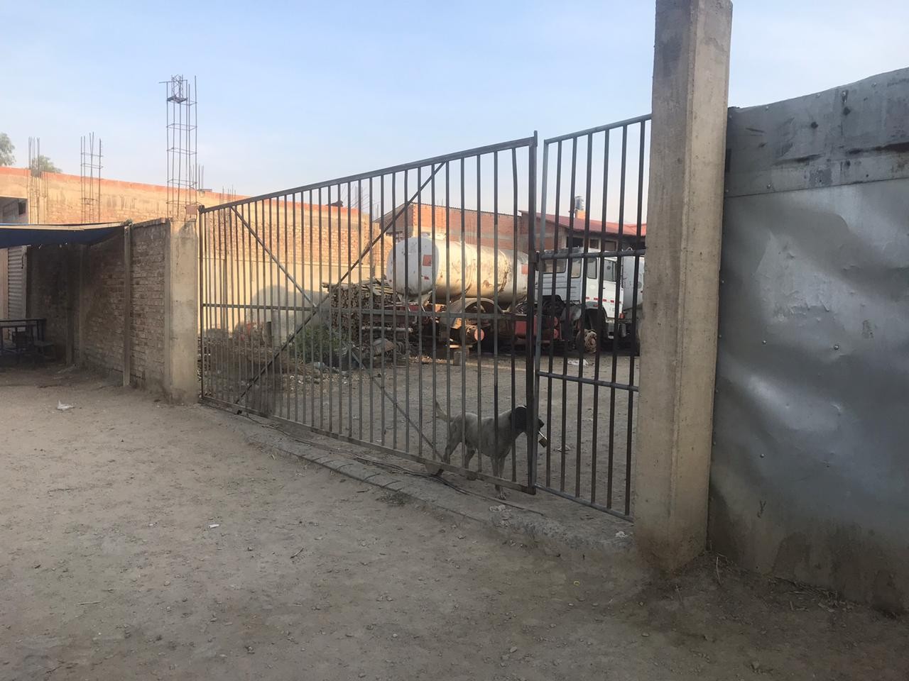 Terreno en AnticréticoAv. Capitan Victor Ustariz km 6 y medio Foto 3