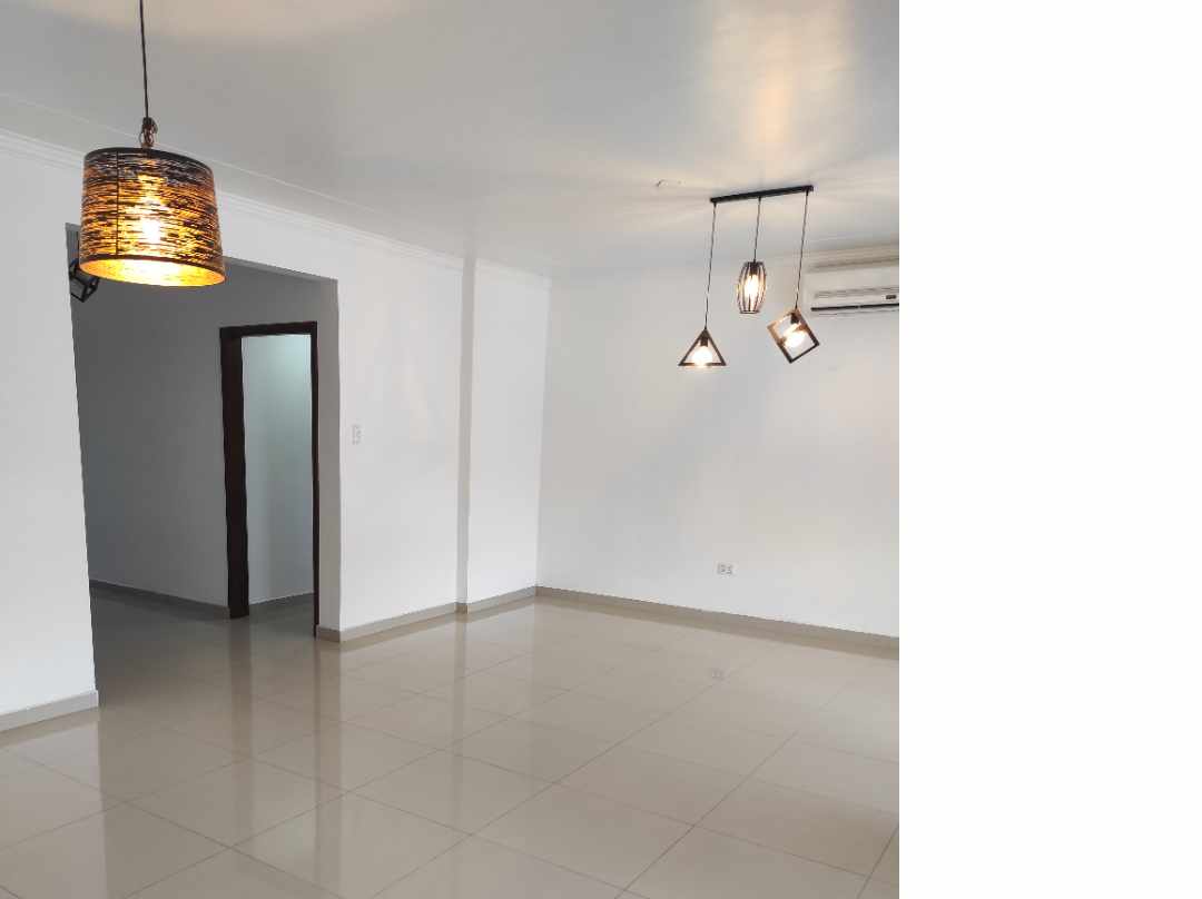 En Alquiler a $us 1,500 Foto 9