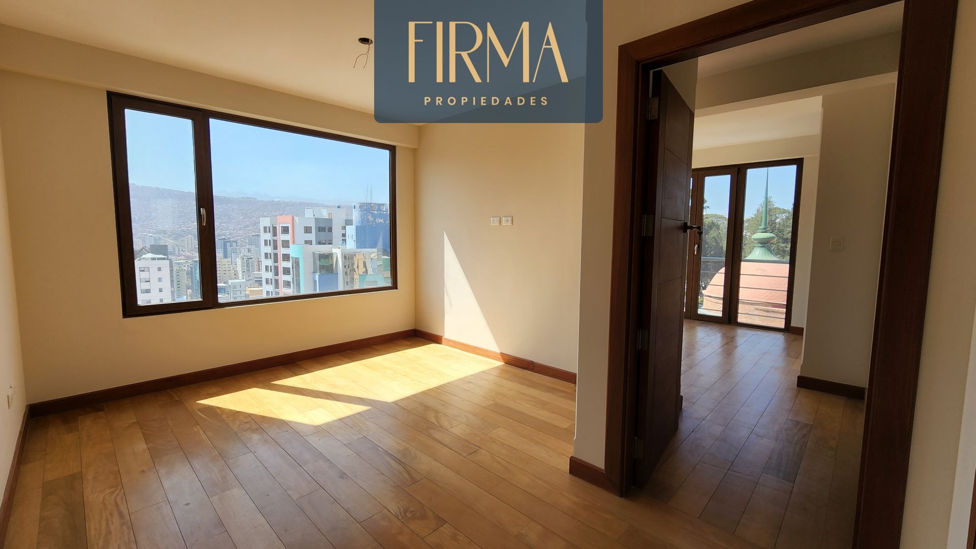 Departamento en VentaPENTHOUSE EN VENTA A ESTRENAR, SOPOCACHI  Foto 15