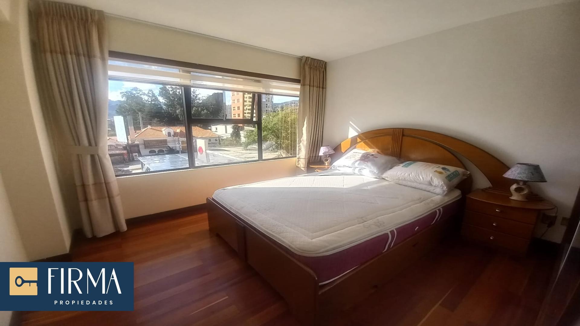 Departamento en Calacoto en La Paz 3 dormitorios 3 baños 1 parqueos Foto 5