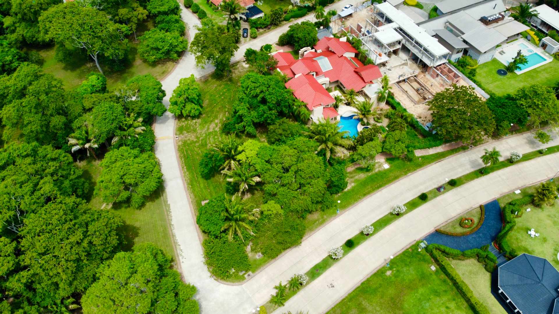 Terreno en VentaEN LA MEJOR ZONA DE SANTA CRUZ, URUBO, CONDOMINIO COLINAS DEL URUBO SECTOR II Foto 8